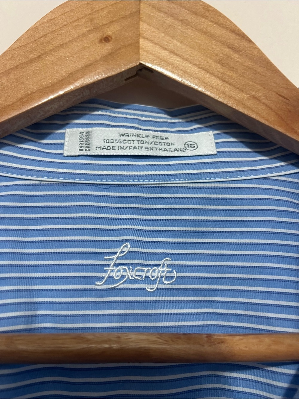 Foxcroft button down - Picture 2 of 4